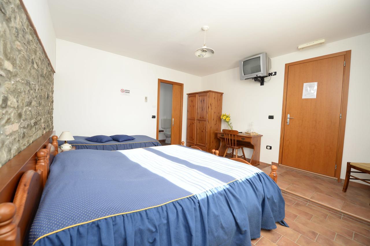 Agriturismo Le Oche Selvatiche Lauzacco エクステリア 写真