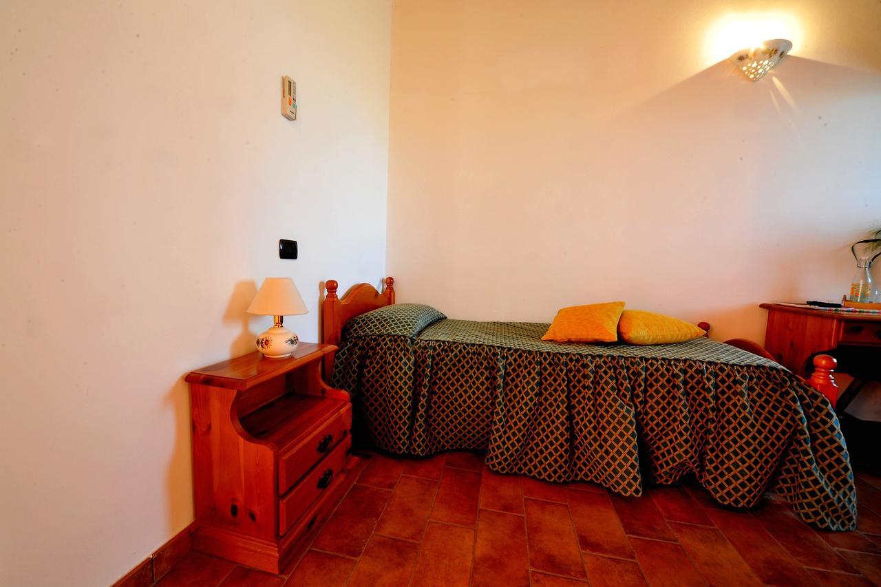 Agriturismo Le Oche Selvatiche Lauzacco エクステリア 写真