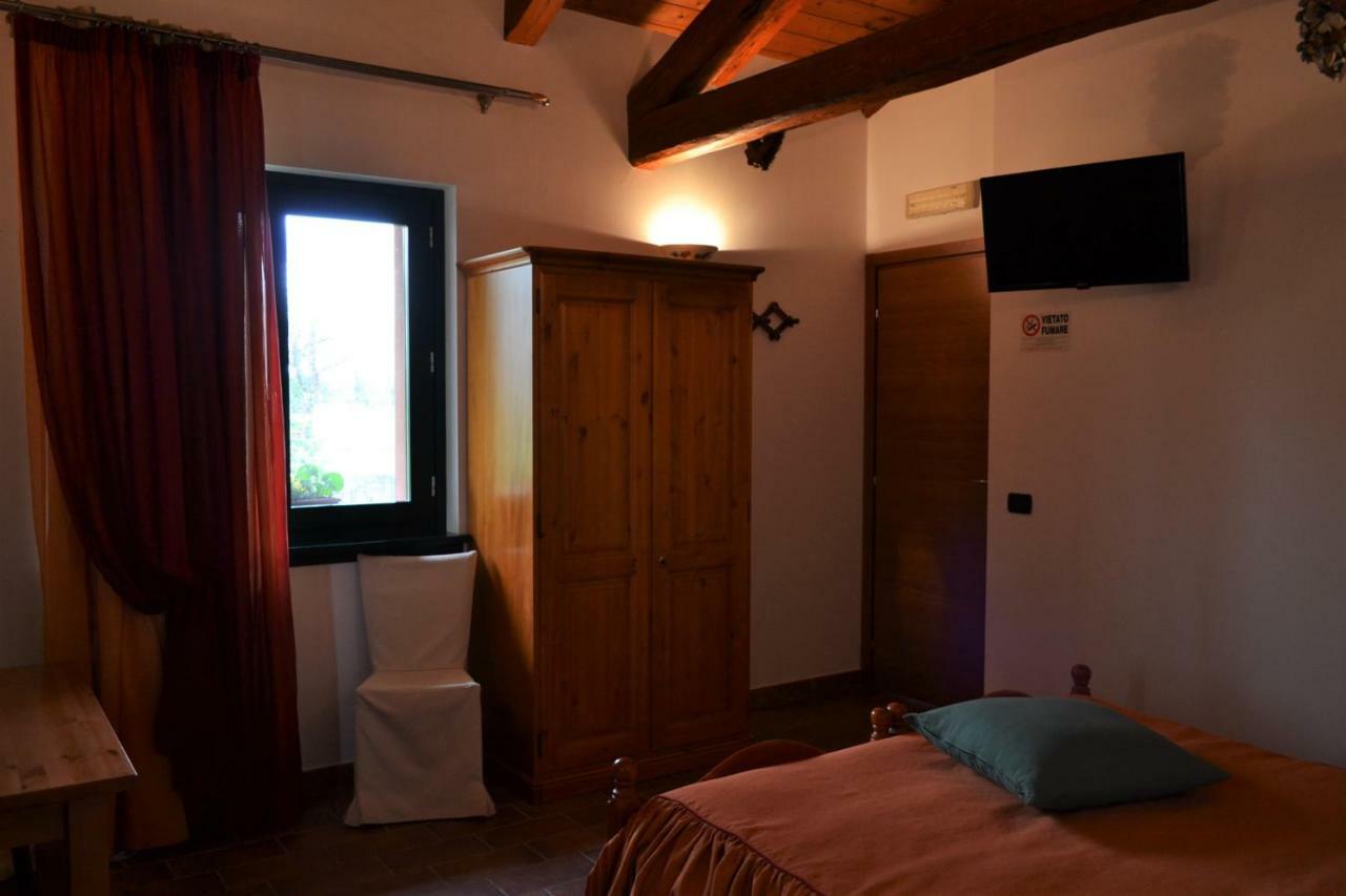 Agriturismo Le Oche Selvatiche Lauzacco エクステリア 写真