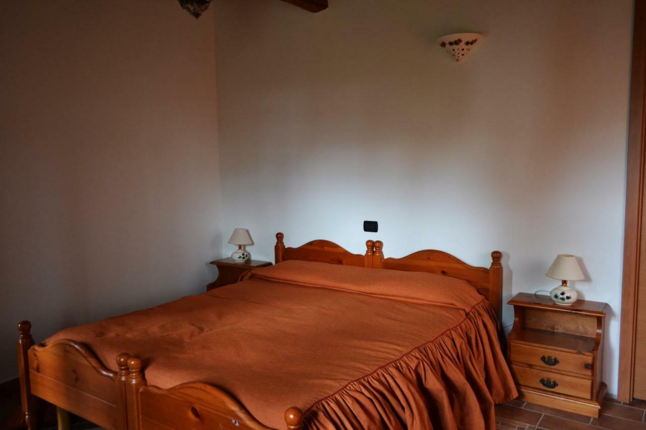 Agriturismo Le Oche Selvatiche Lauzacco エクステリア 写真